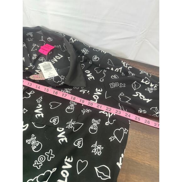 Torrid x Betsy Johnson Skull Hearts Black Georgette Blouse 1X NWT - Picture 9 of 9